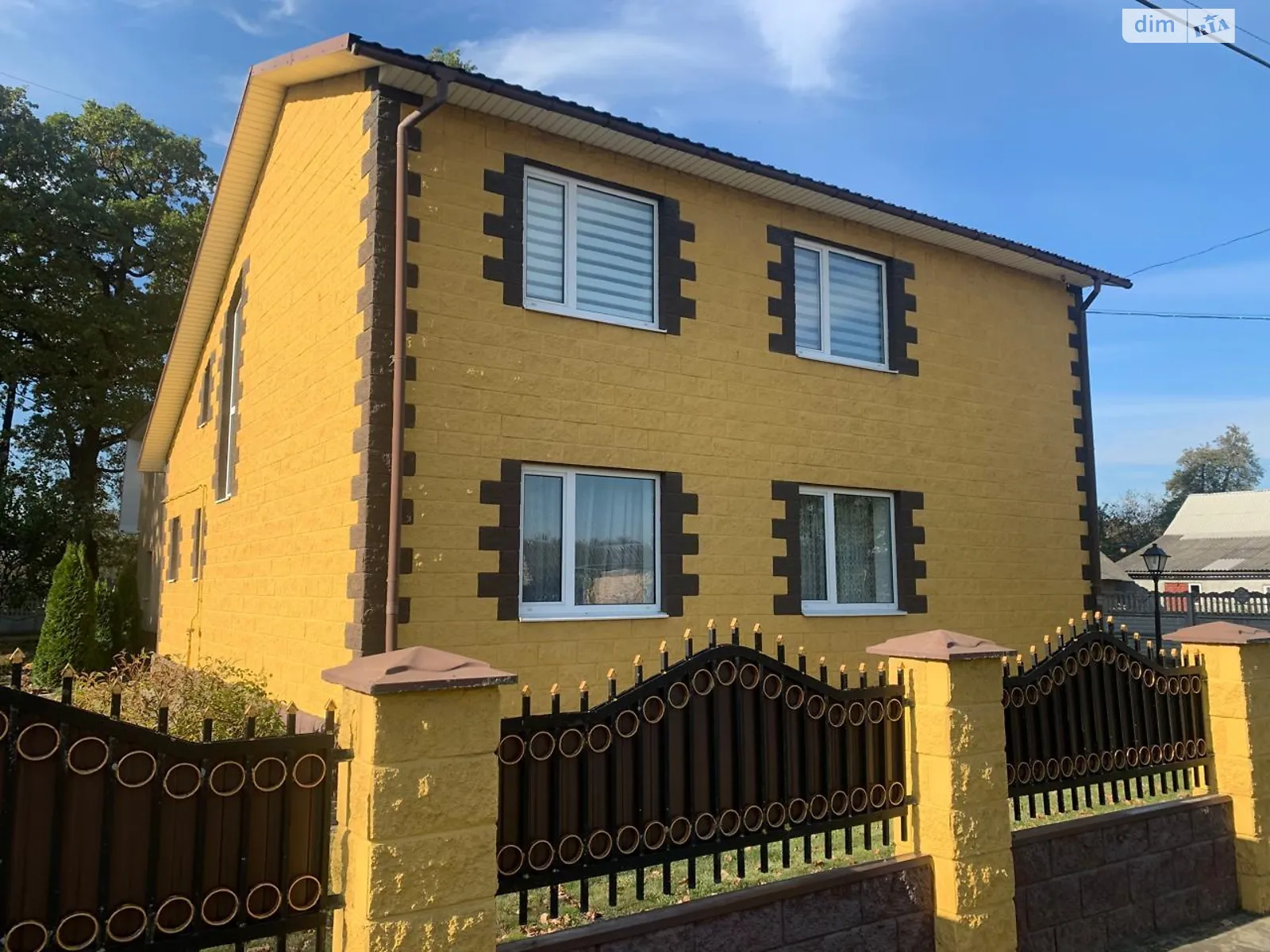 Продається будинок 2 поверховий 127 кв. м з банею/сауною, цена: 84000 € - фото 1