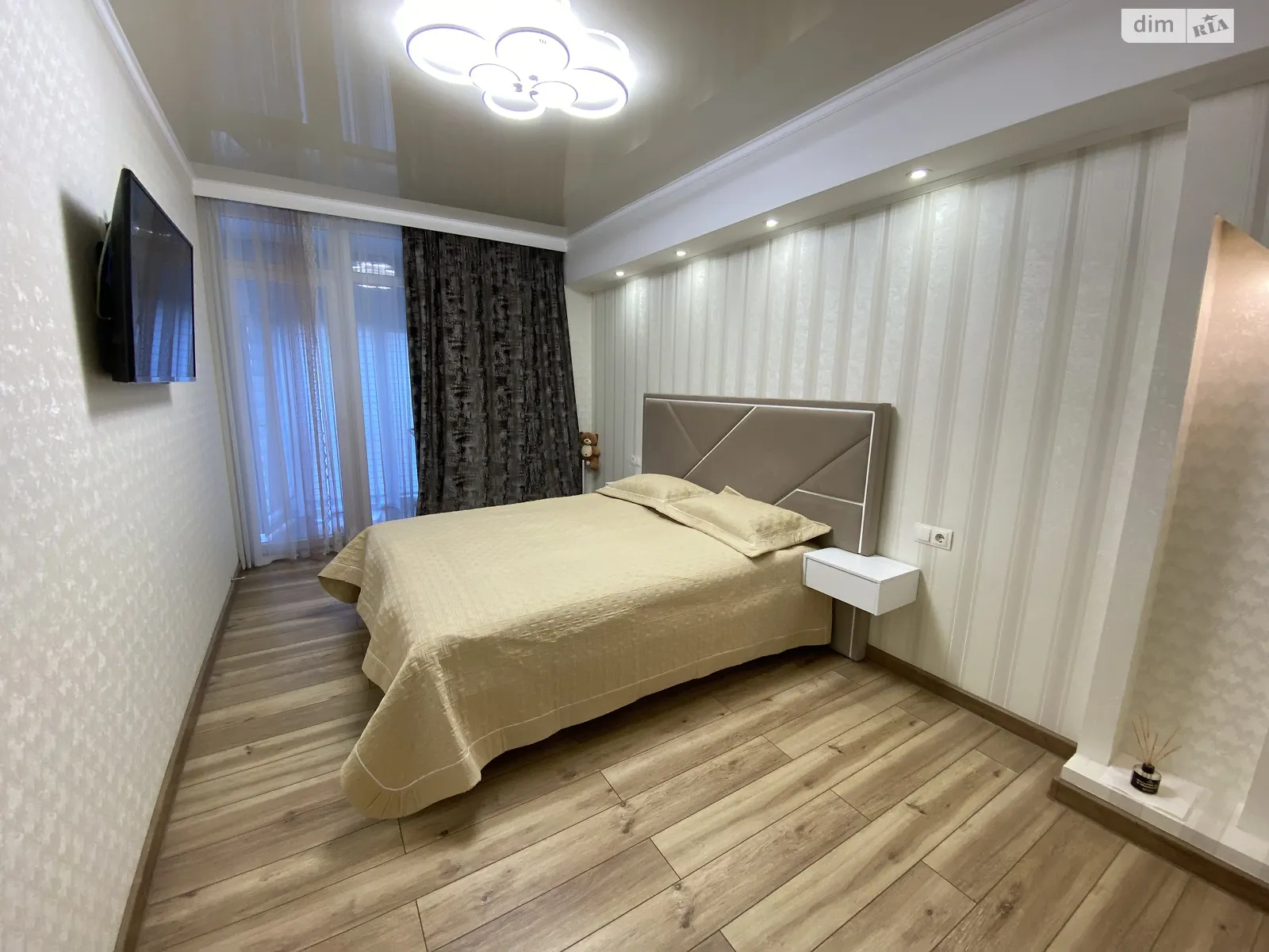 Продається 2-кімнатна квартира 78 кв. м у Вінниці, вул. Замостянська - фото 1