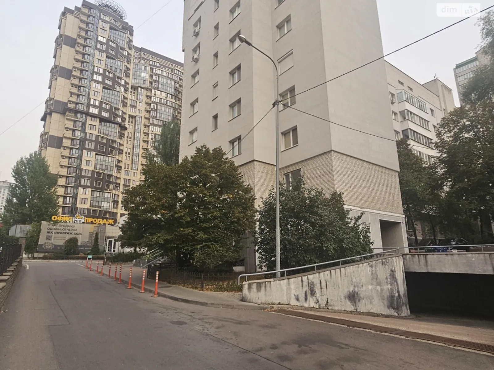 Продается подземный паркинг под легковое авто на 19 кв. м, цена: 18500 $ - фото 1