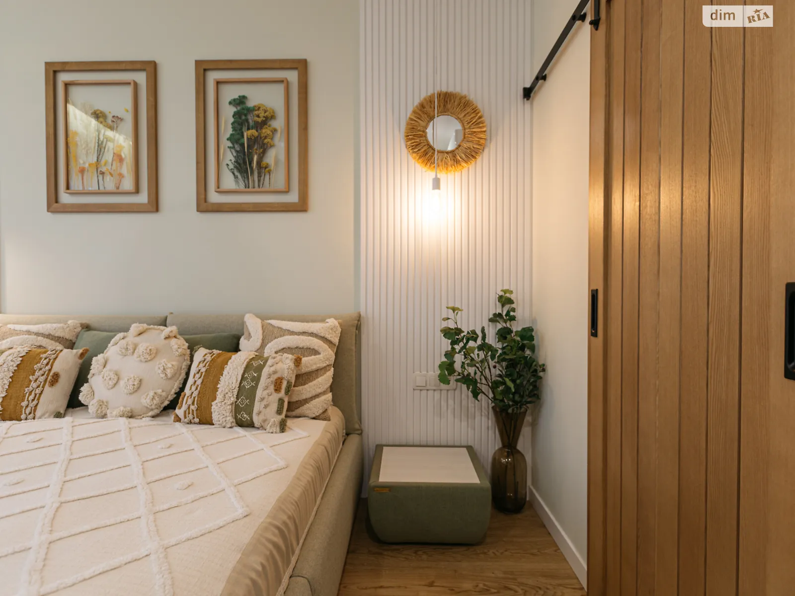 Продается дом на 2 этажа 159 кв. м с бассейном, цена: 305000 € - фото 1
