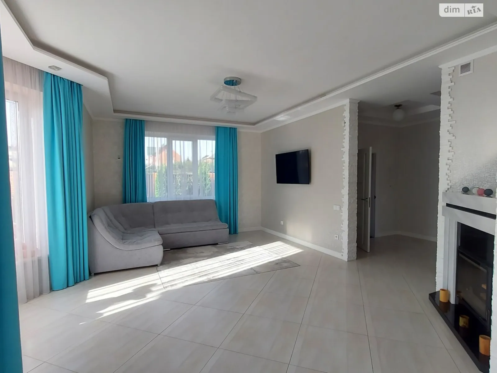 Сдается в аренду одноэтажный дом 105 кв. м с участком, цена: 1000 $ - фото 1