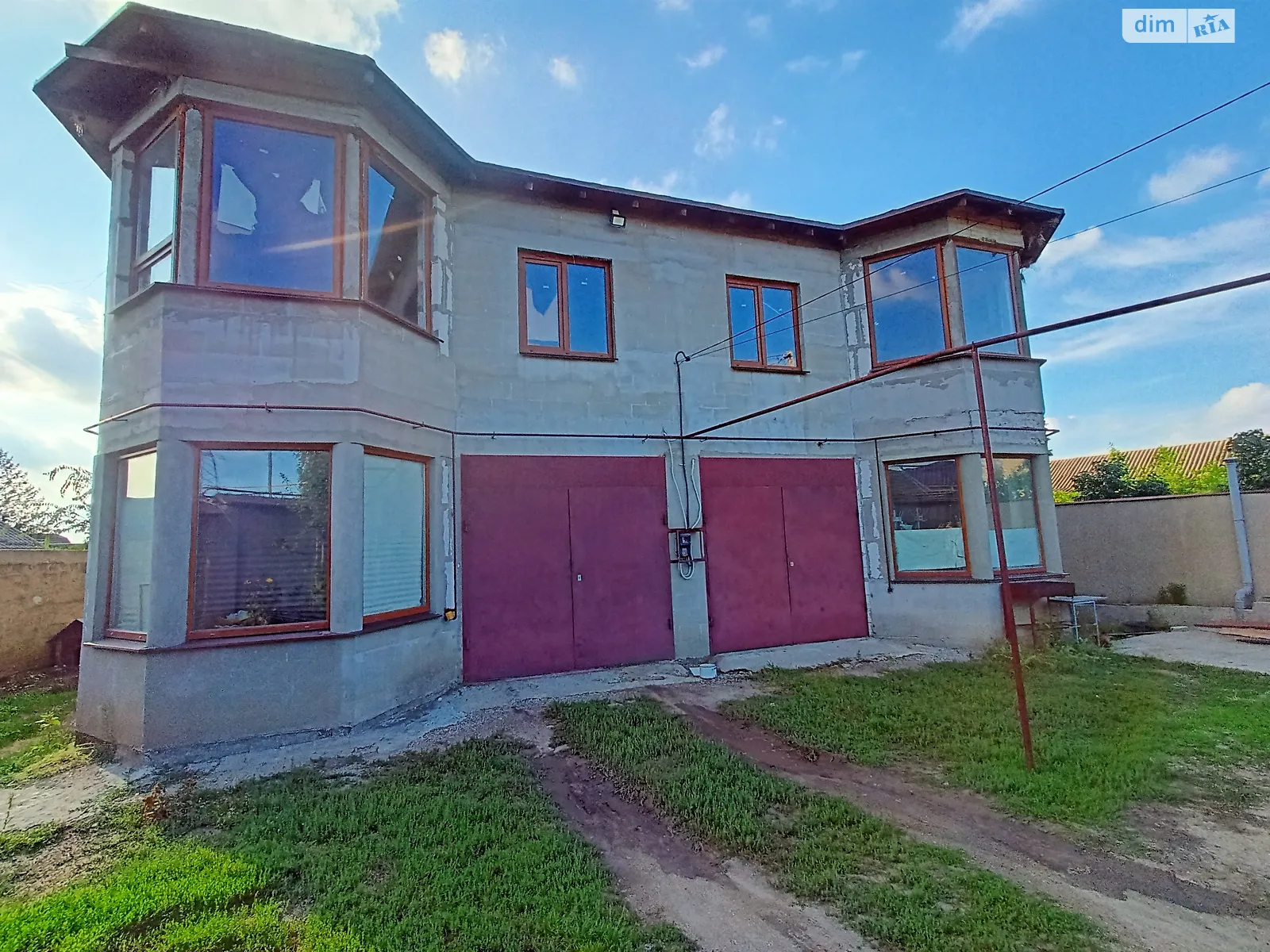 Продается дом на 2 этажа 360 кв. м с террасой, цена: 135000 $ - фото 1