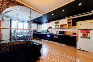 Сниму квартиру в Черновцах долгосрочно