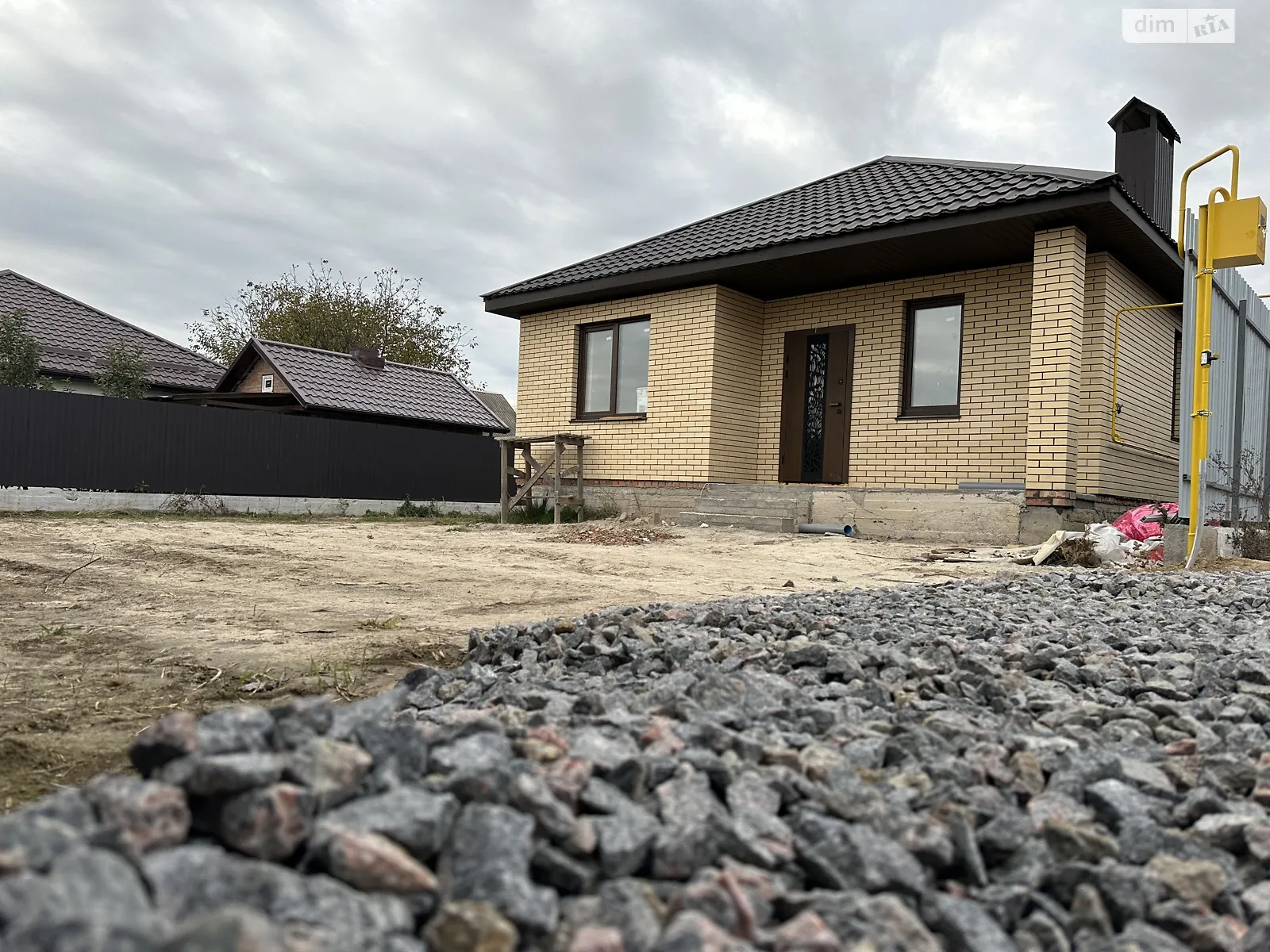 Продается одноэтажный дом 105 кв. м с садом, цена: 84500 $ - фото 1