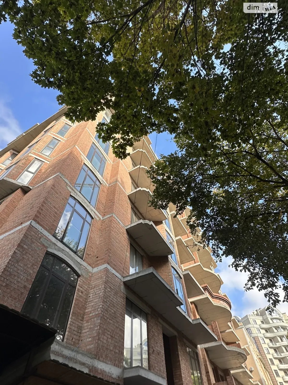 Продается 1-комнатная квартира 54 кв. м в Одессе, бул. Французский, 29Б - фото 1