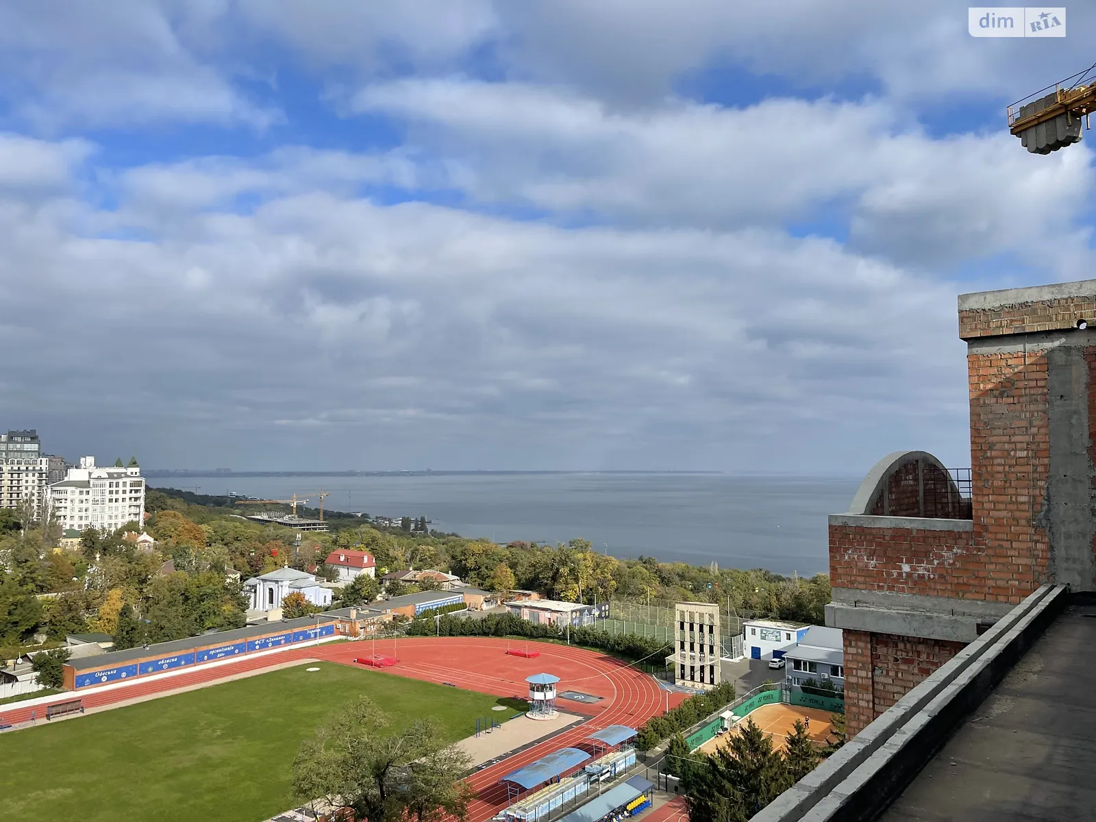 Продается 5-комнатная квартира 238 кв. м в Одессе, бул. Французский, 29Б - фото 1
