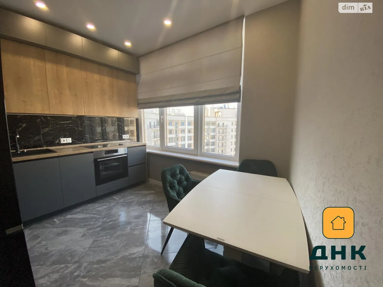Продается 2-комнатная квартира 64 кв. м в Одессе, ул. Валерия Самофалова, 16А/2 - фото 1