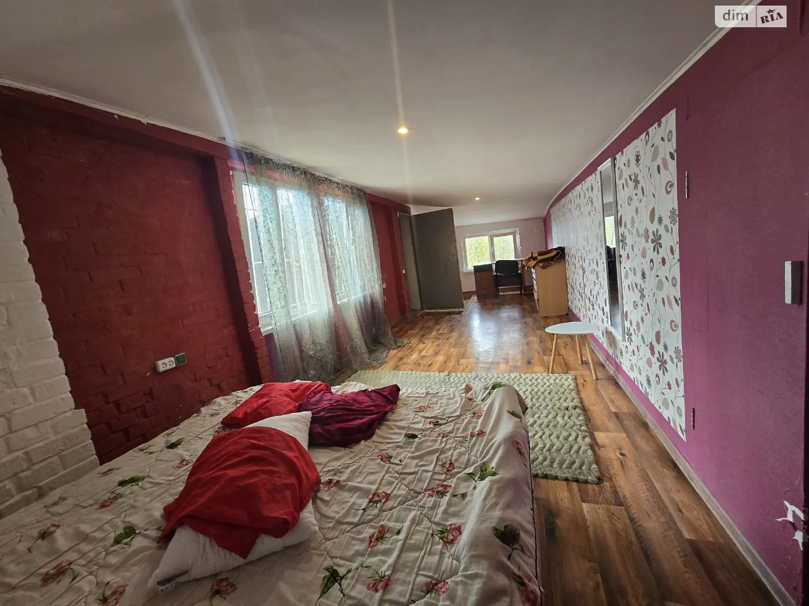 Продается дом на 2 этажа 60 кв. м с баней/сауной, цена: 30000 $ - фото 1