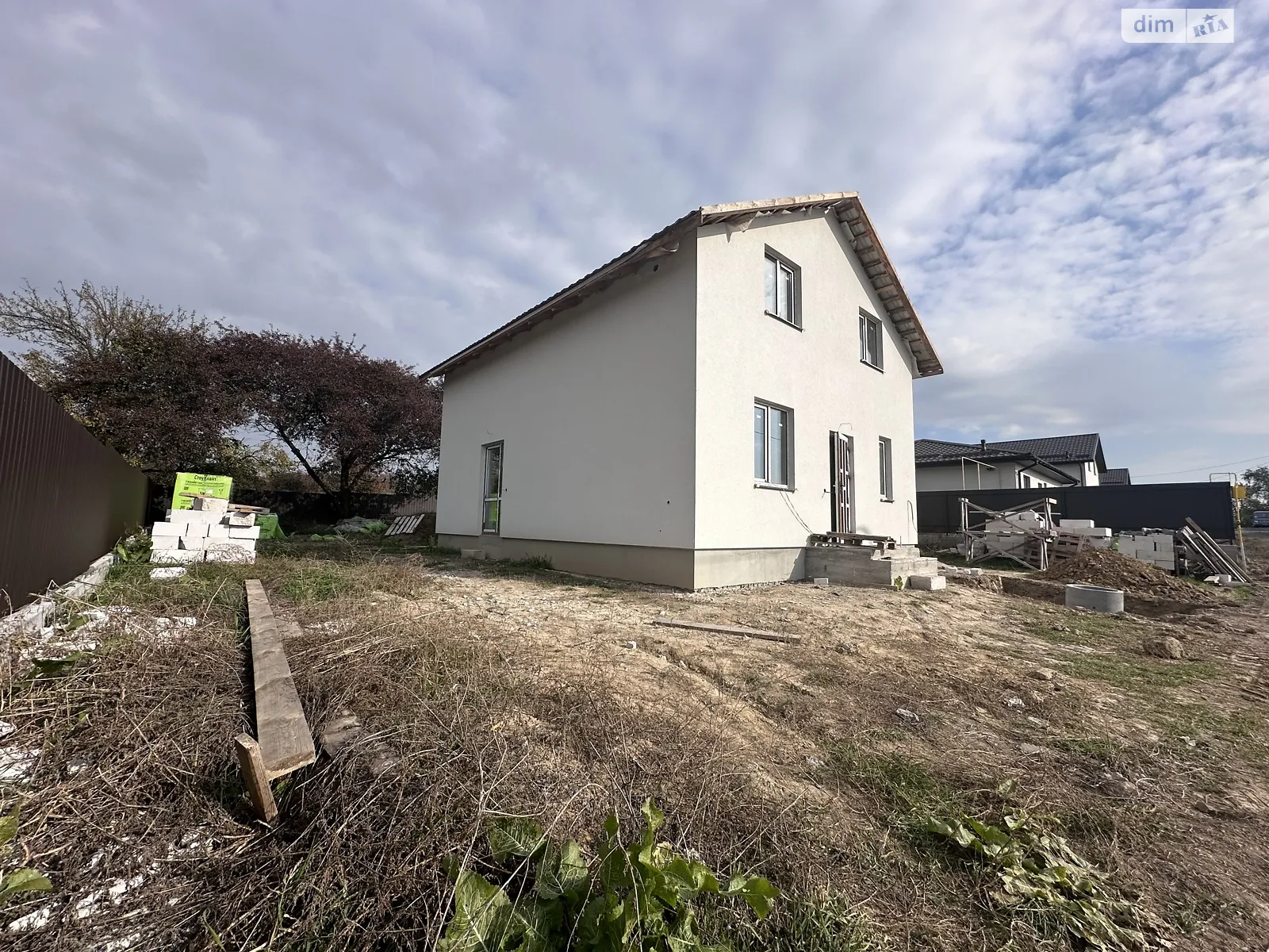 Продается дом на 2 этажа 112 кв. м с мансардой, цена: 73000 $ - фото 1