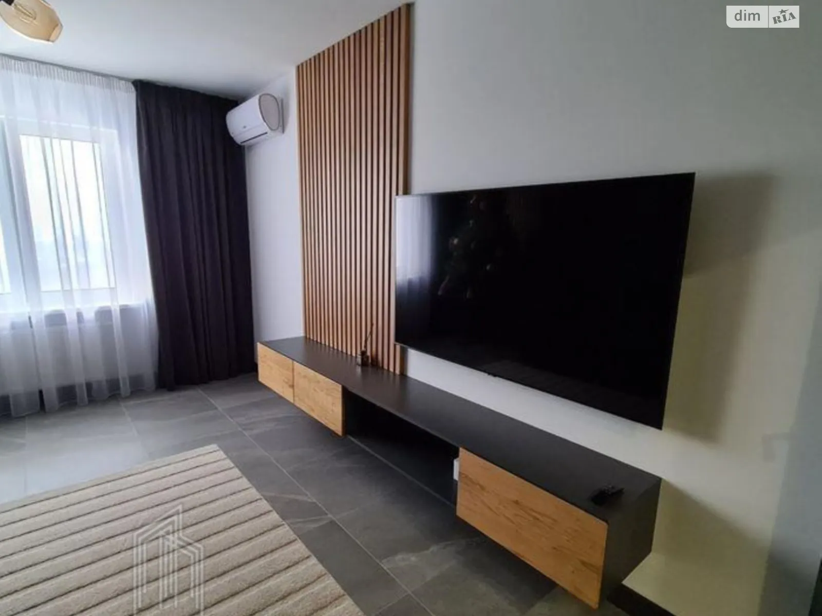 Продается 2-комнатная квартира 72 кв. м в Киеве, пер. Ясиноватский, 11 - фото 1