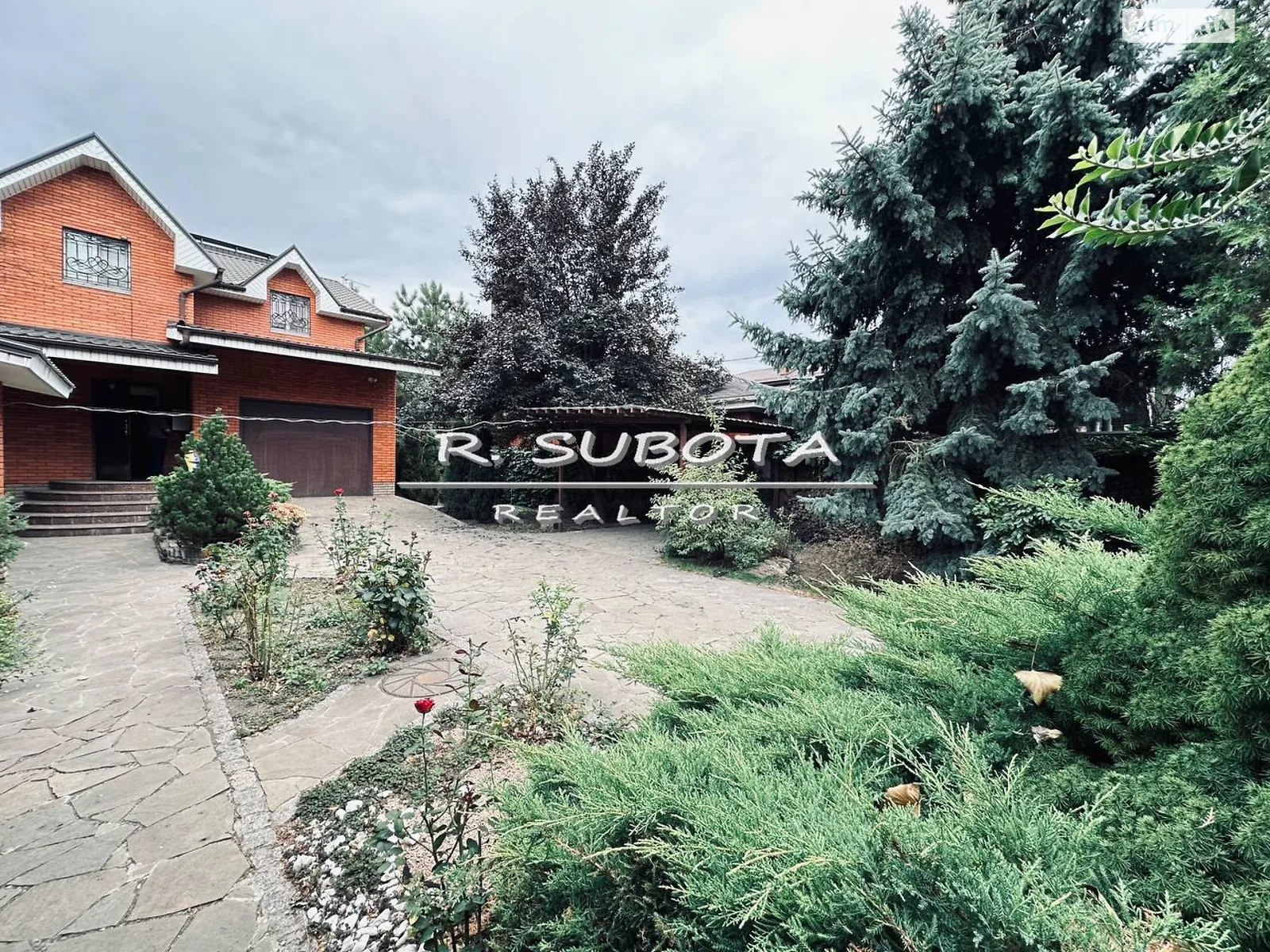Продається будинок 2 поверховий 300 кв. м з меблями, цена: 250000 $ - фото 1
