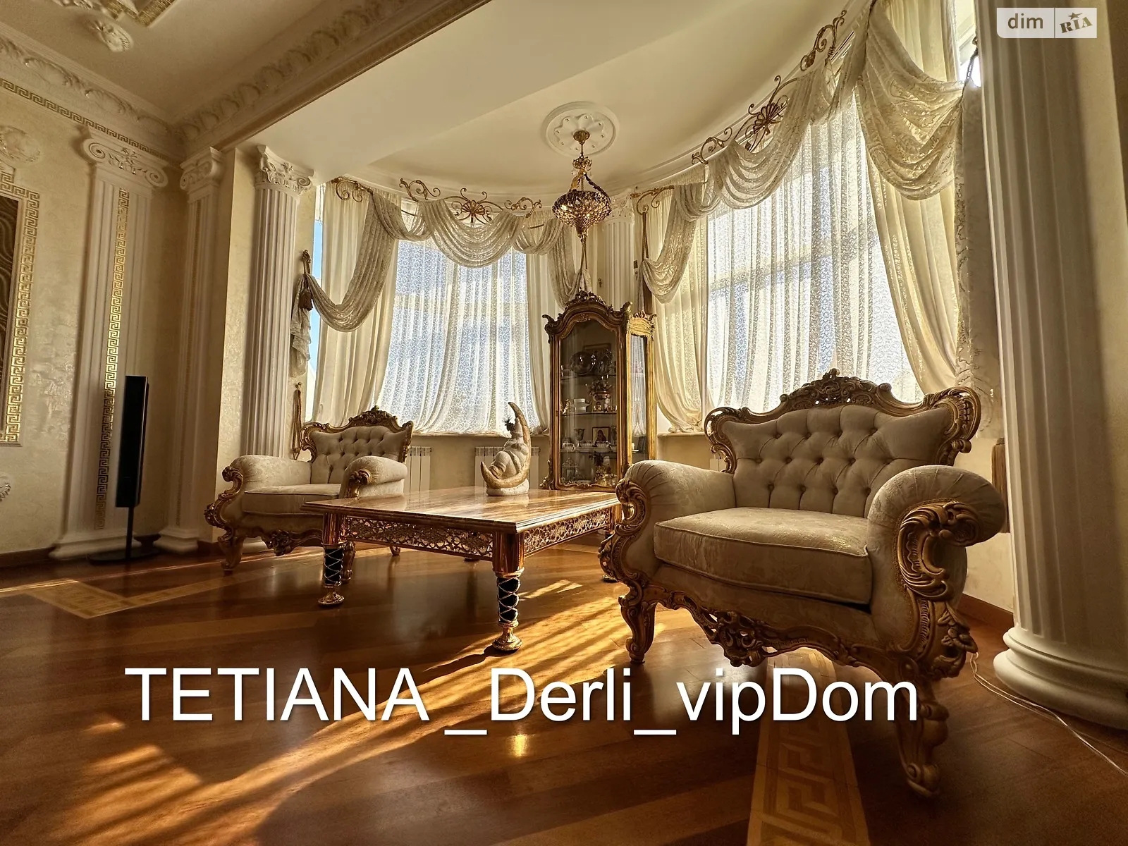 Продается 4-комнатная квартира 200.7 кв. м в Одессе, пер. Каркашадзе - фото 1