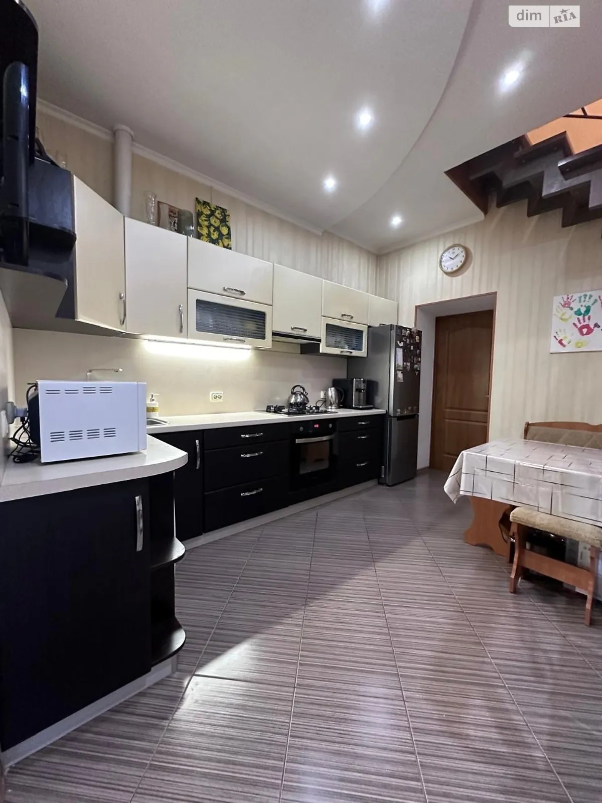 Продается 3-комнатная квартира 76 кв. м в Одессе, ул. Балковская, 130А - фото 1