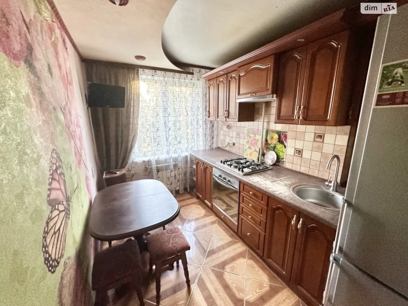 Продается 3-комнатная квартира 64 кв. м в Днепре, ул. Богомаза, 188Г - фото 1