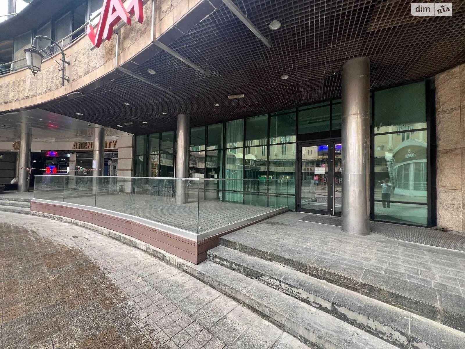 Сдается в аренду помещения свободного назначения 294 кв. м в 6-этажном здании, цена: 7000 $ - фото 1