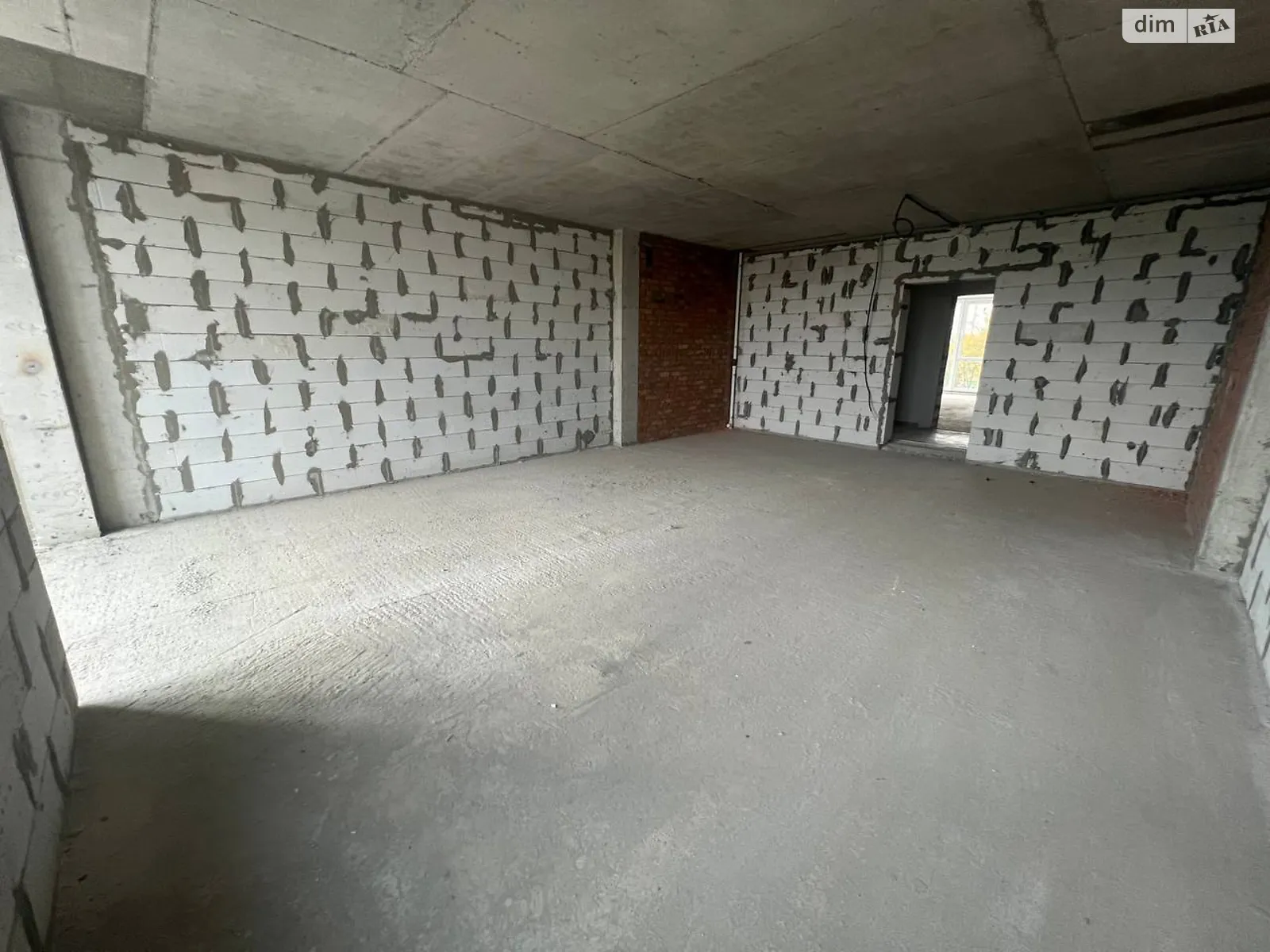 Продається 1-кімнатна квартира 47 кв. м у Дніпрі, вул. Янтарна, 75А - фото 1