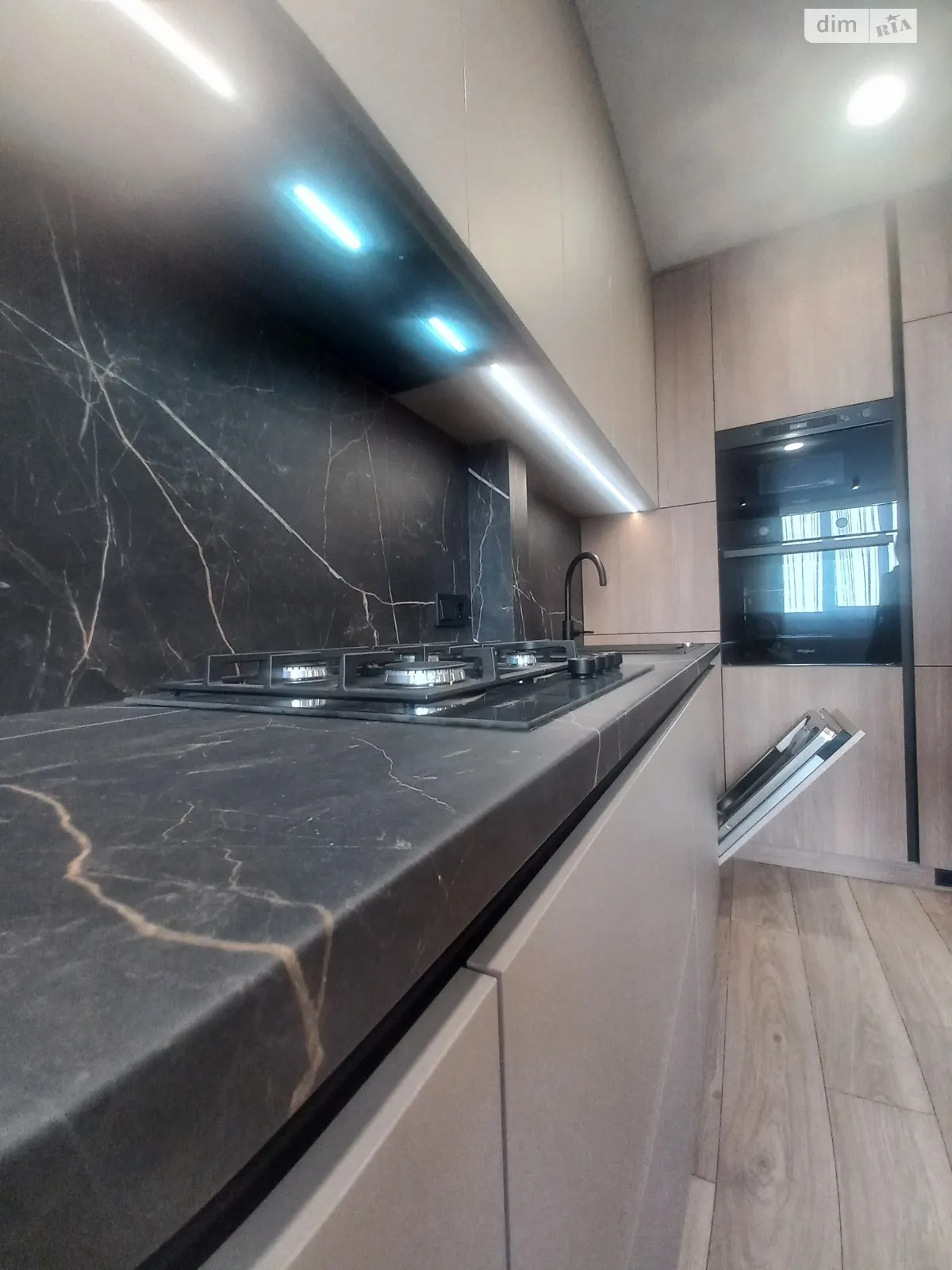 Продается 2-комнатная квартира 67 кв. м в Крюковщине, ул. Одесская, 27 - фото 1