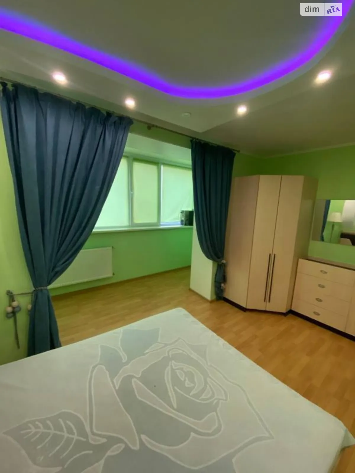 Продається 2-кімнатна квартира 86.6 кв. м у Одесі, вул. Старицького - фото 1