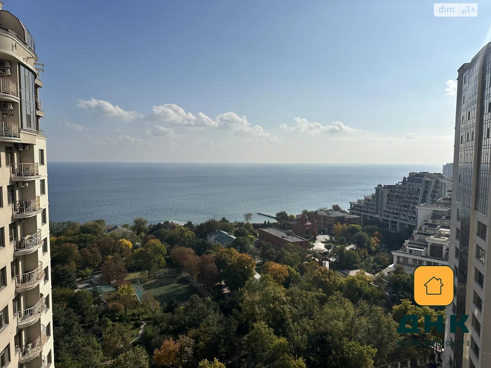 Продается 3-комнатная квартира 120 кв. м в Одессе, плато Аркадийское(Гагаринское), 5А - фото 1