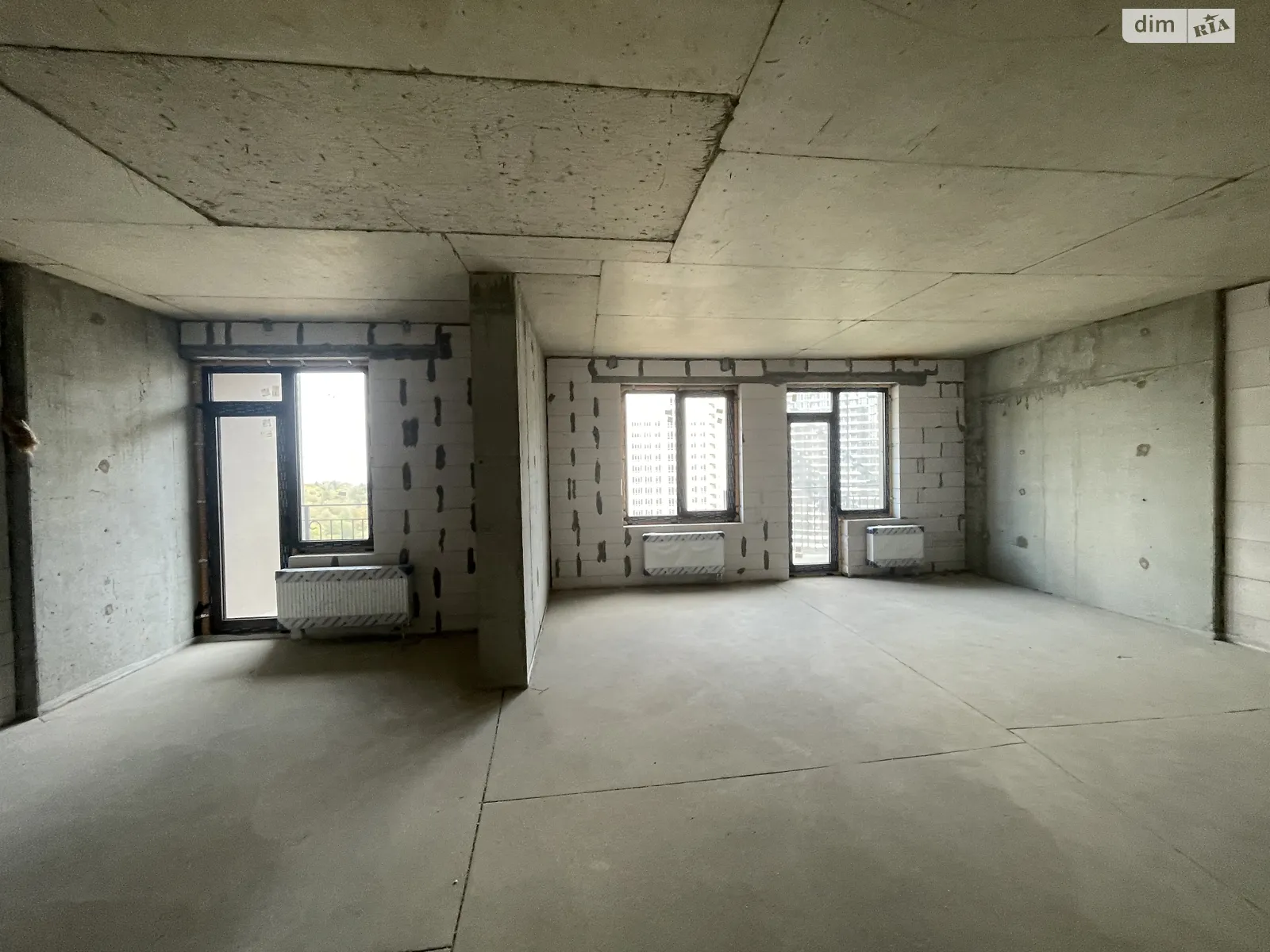 Продается 2-комнатная квартира 66.85 кв. м в Одессе, ул. Генуэзская, 1/1 - фото 1