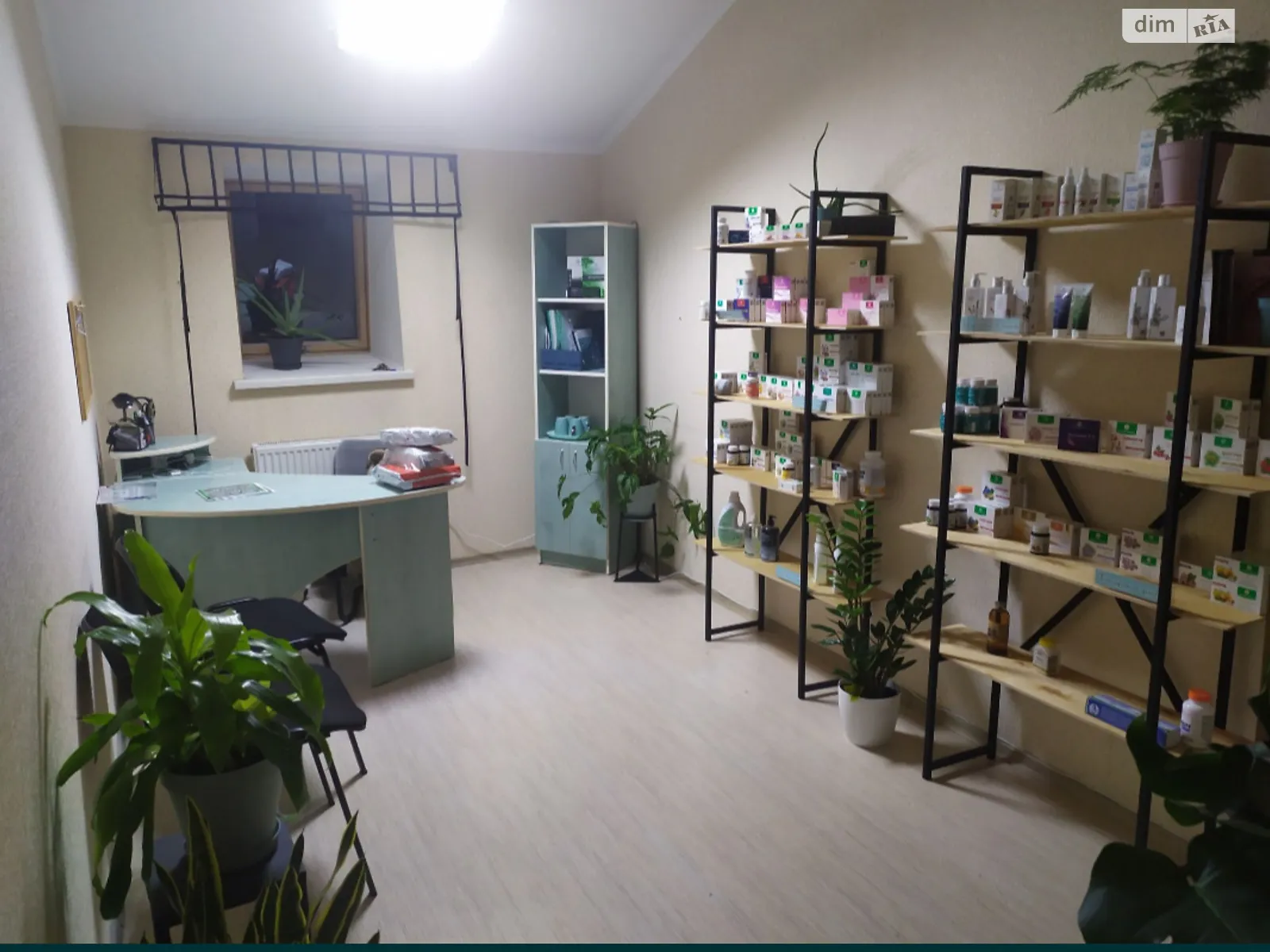 Здається в оренду офіс 15 кв. м в бізнес-центрі, цена: 3300 грн - фото 1