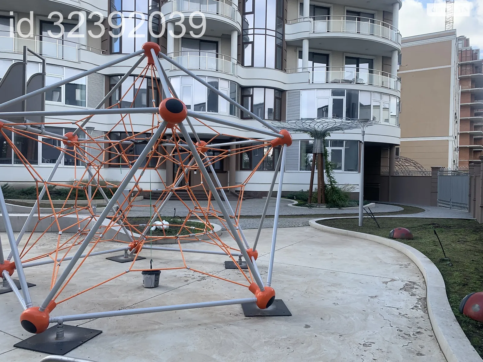 Продается 4-комнатная квартира 208 кв. м в Одессе, бул. Французский, 29Б - фото 1
