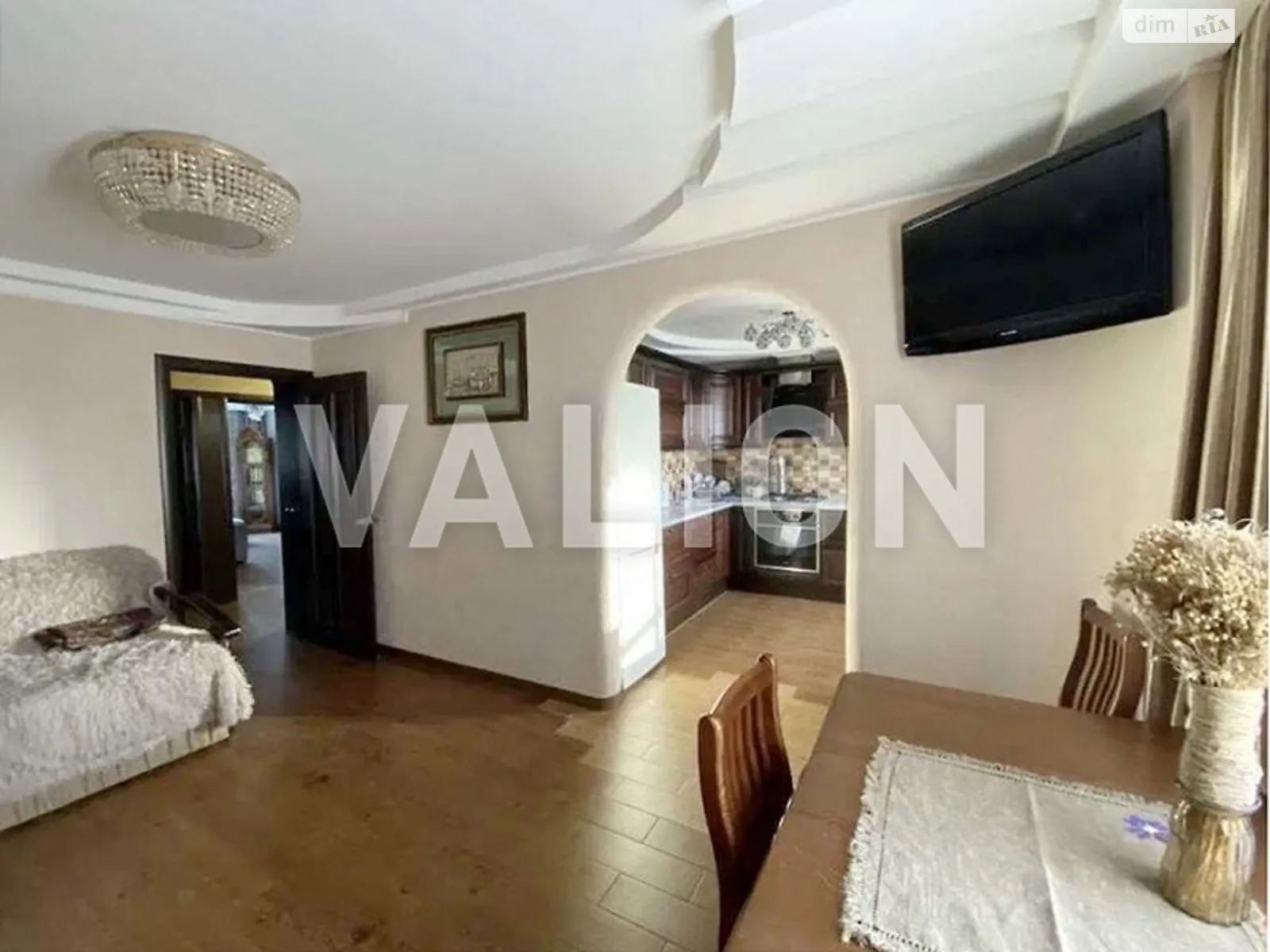 Продается 3-комнатная квартира 67 кв. м в Киеве, цена: 149999 $ - фото 1