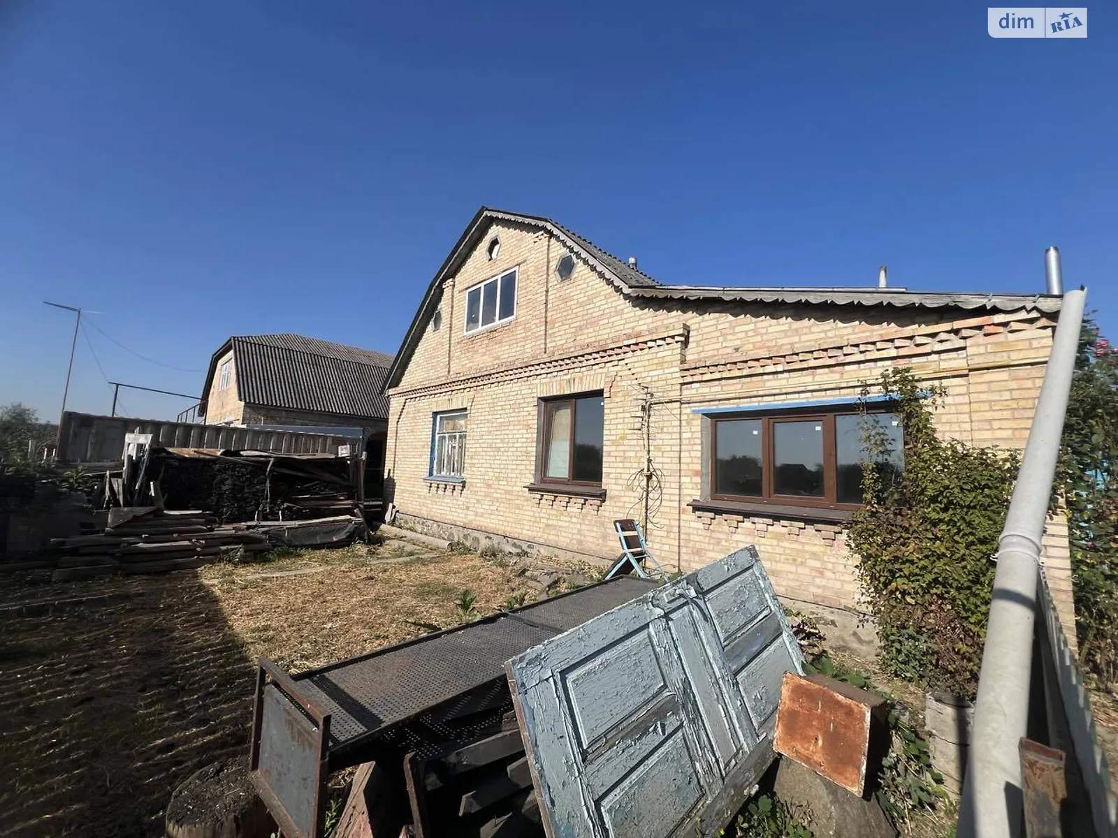 Продается дом на 2 этажа 111 кв. м с балконом, цена: 65000 $ - фото 1