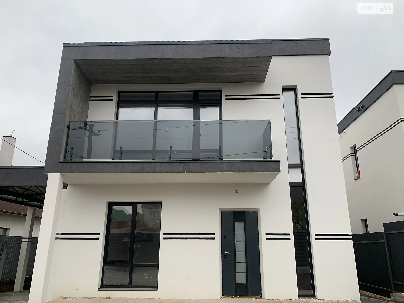 Продается дом на 2 этажа 125 кв. м с террасой, цена: 115000 $ - фото 1