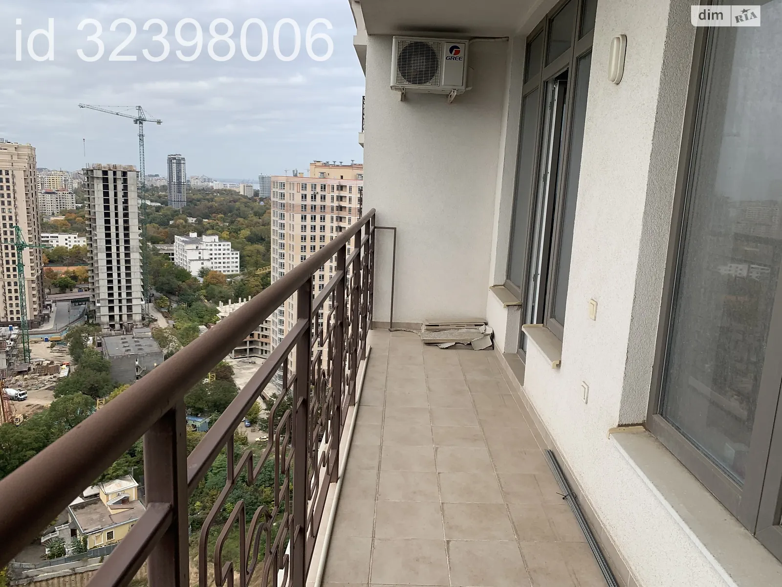 Продається 1-кімнатна квартира 44.79 кв. м у Одесі, вул. Генуезька, 1Г - фото 1