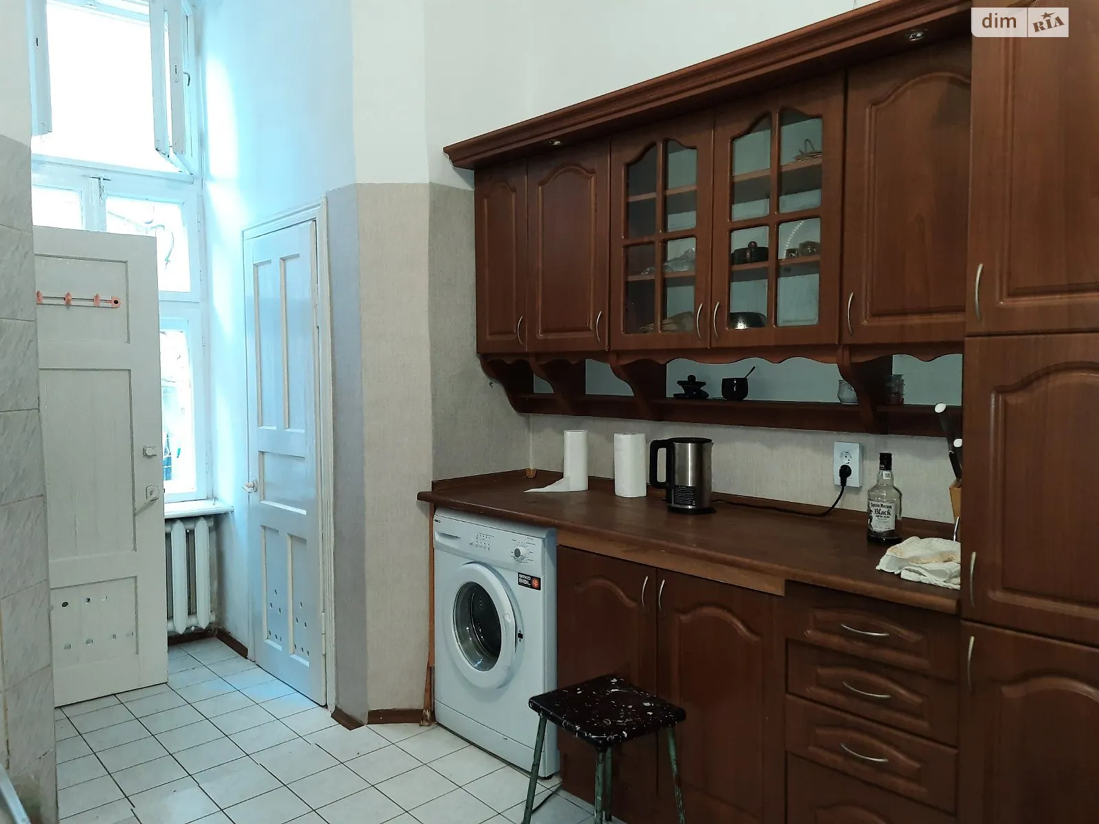 3-комнатная квартира 86 кв. м в Тернополе, ул. Валовая - фото 1