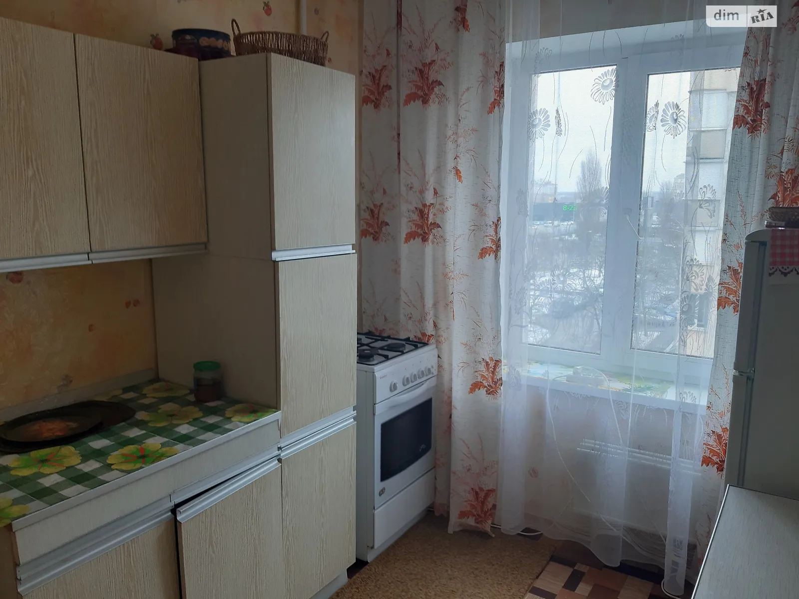 Продается 1-комнатная квартира 35 кв. м в Киеве, ул. Радужная, 2Б - фото 1