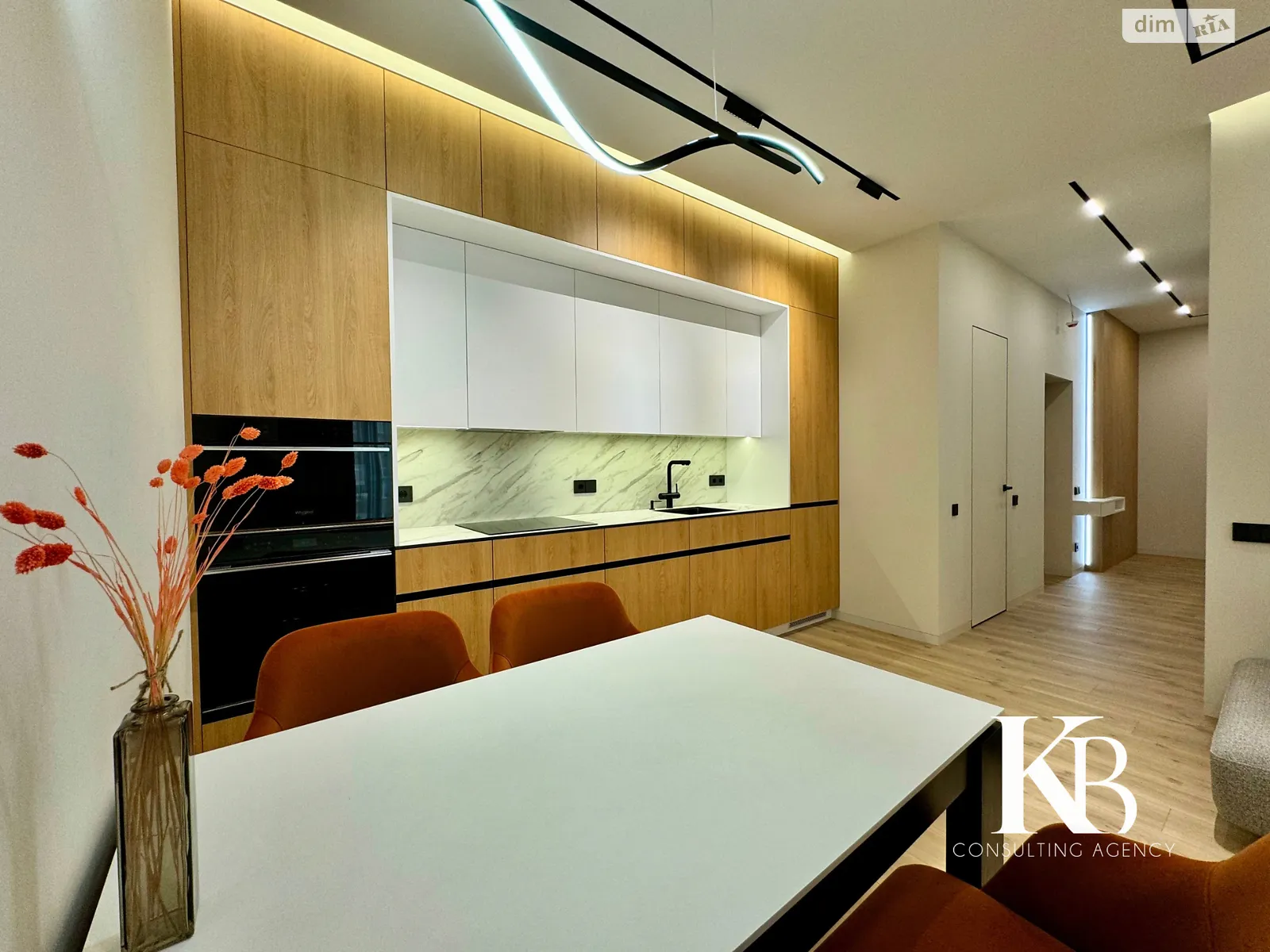 Продается 3-комнатная квартира 79 кв. м в Днепре, бул. Кучеревского, 1 - фото 1
