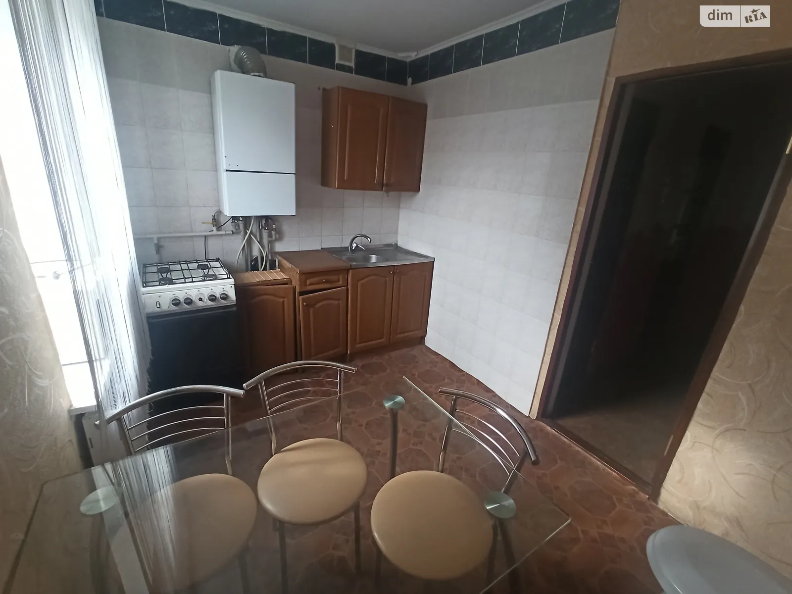 Продается 3-комнатная квартира 63 кв. м в Калиновке - фото 1