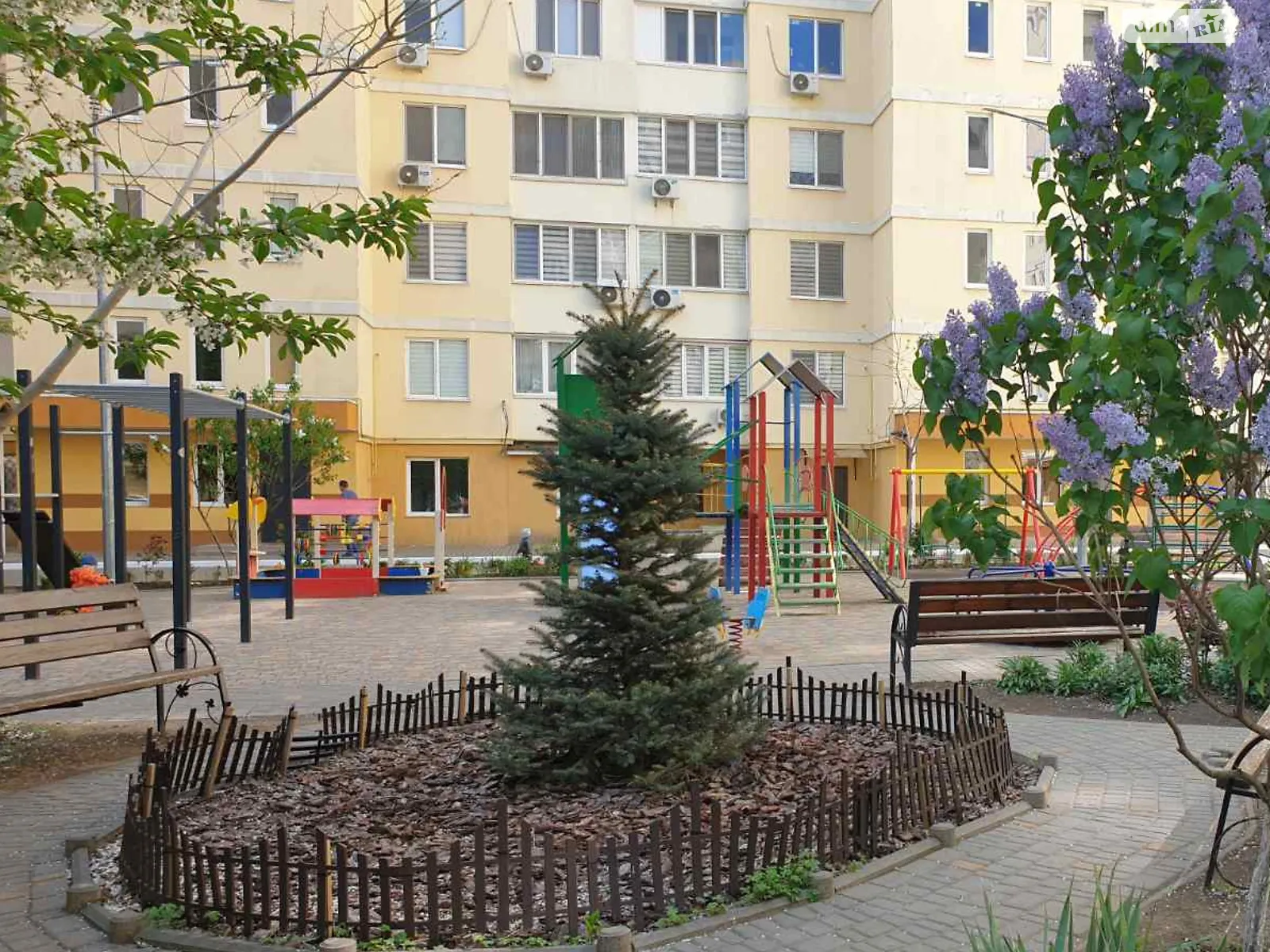 Продается 1-комнатная квартира 36.3 кв. м в Крыжановка, ул. Защитников Украины(Генерала Бочарова), 56 - фото 1