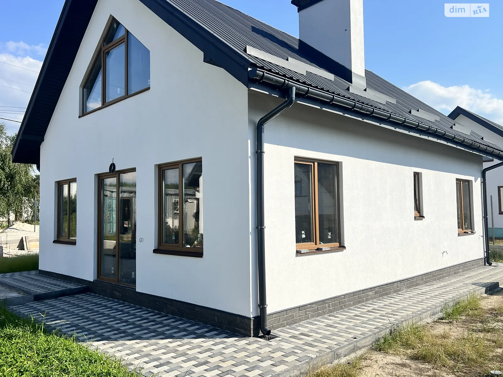 Продається одноповерховий будинок 63.8 кв. м з гаражем, цена: 68990 $ - фото 1