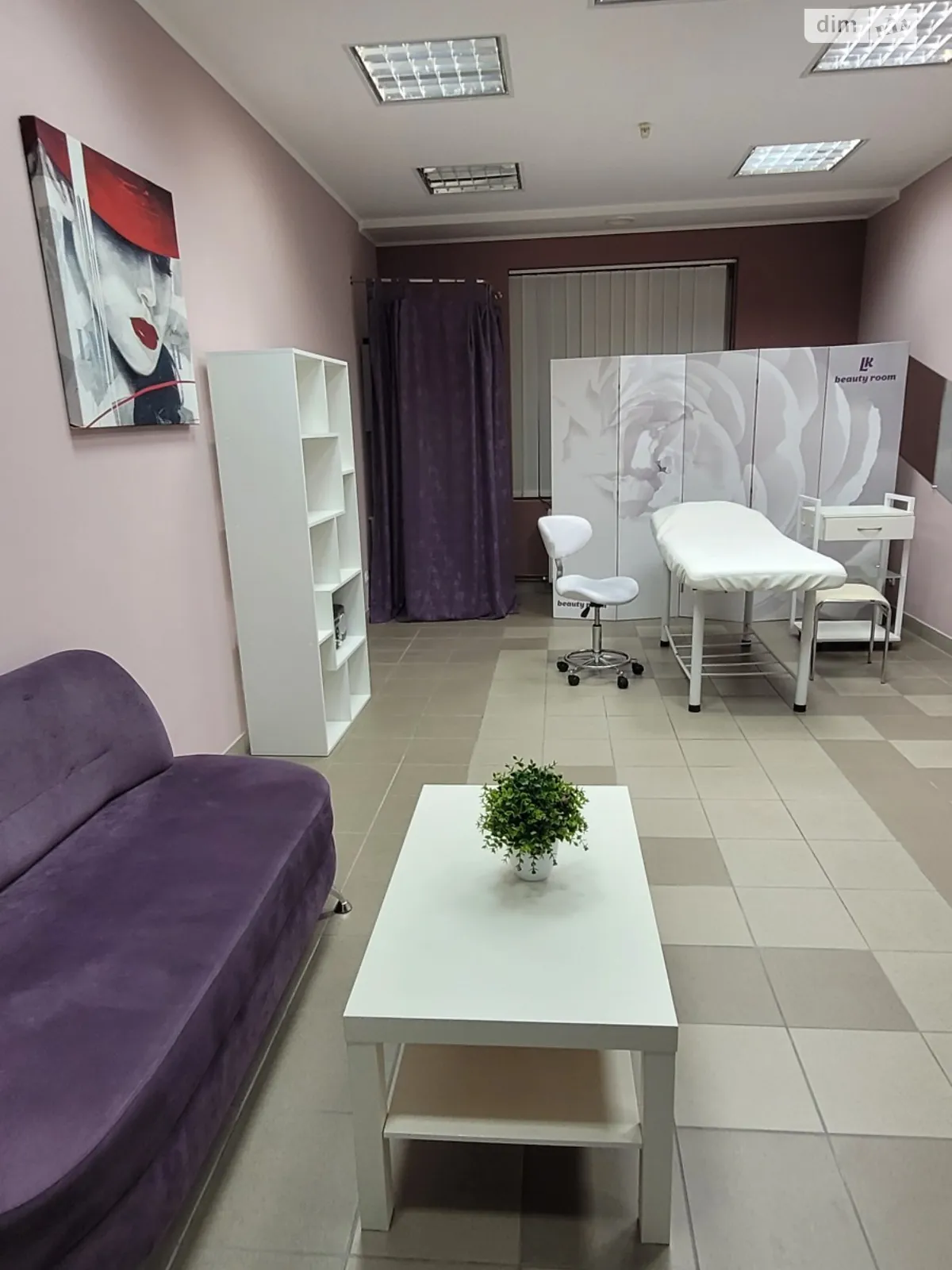 Продається офіс 26 кв. м в бізнес-центрі, цена: 24000 $ - фото 1