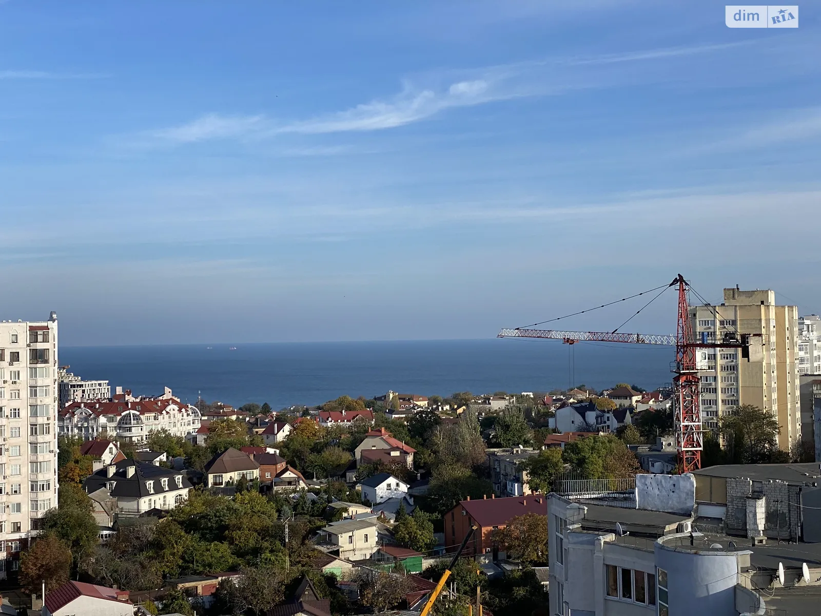 Продается 4-комнатная квартира 138 кв. м в Одессе, пер. Клубничный, 24 - фото 1