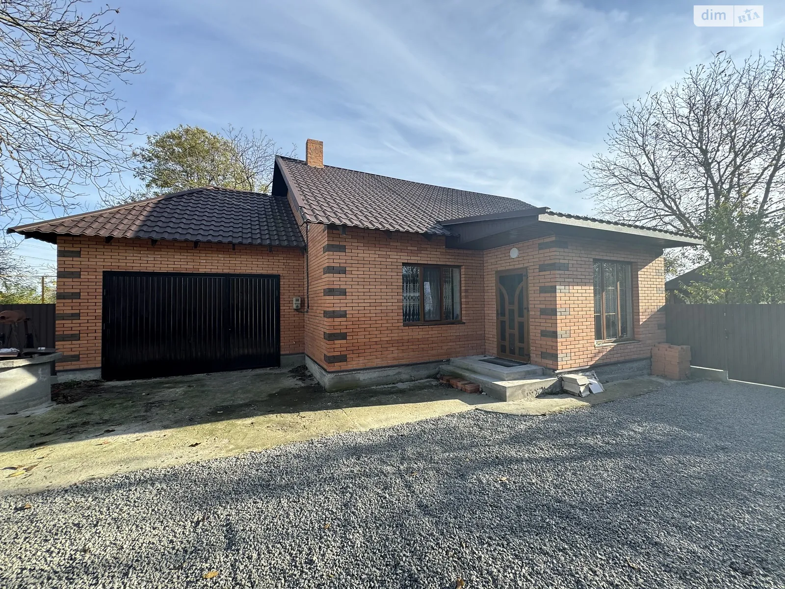Продається одноповерховий будинок 120 кв. м з каміном, цена: 99000 $ - фото 1