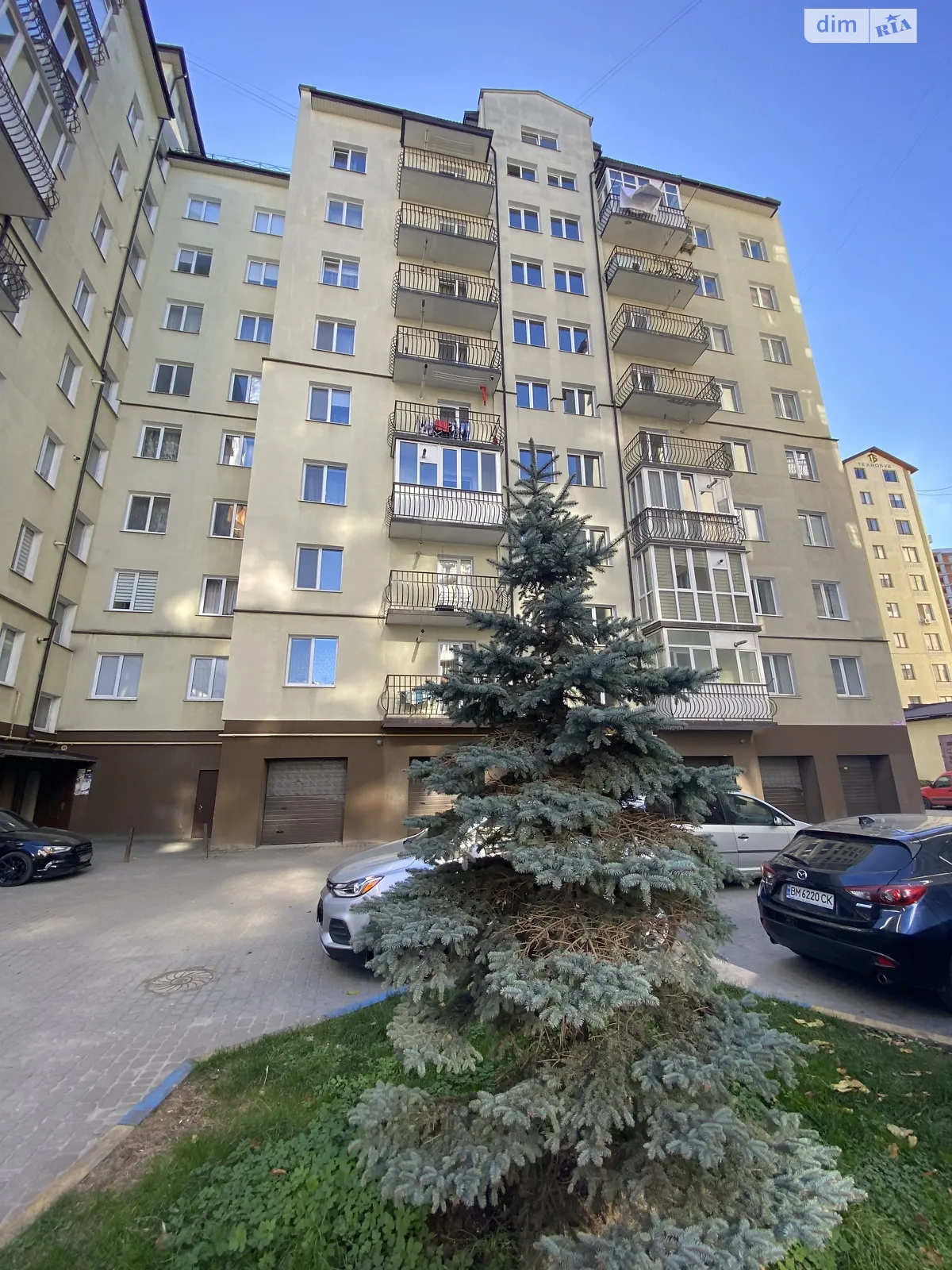 Продается 3-комнатная квартира 82 кв. м в Ивано-Франковске - фото 3