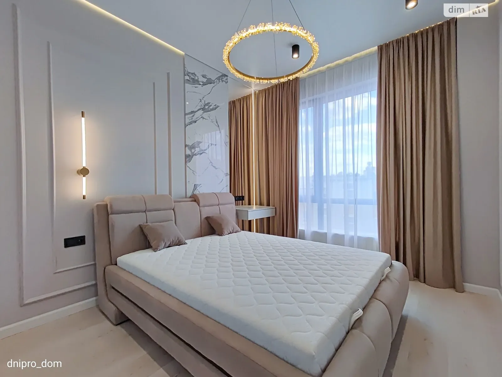 Продается 3-комнатная квартира 66 кв. м в Днепре, ул. Костомаровская, 1А - фото 1