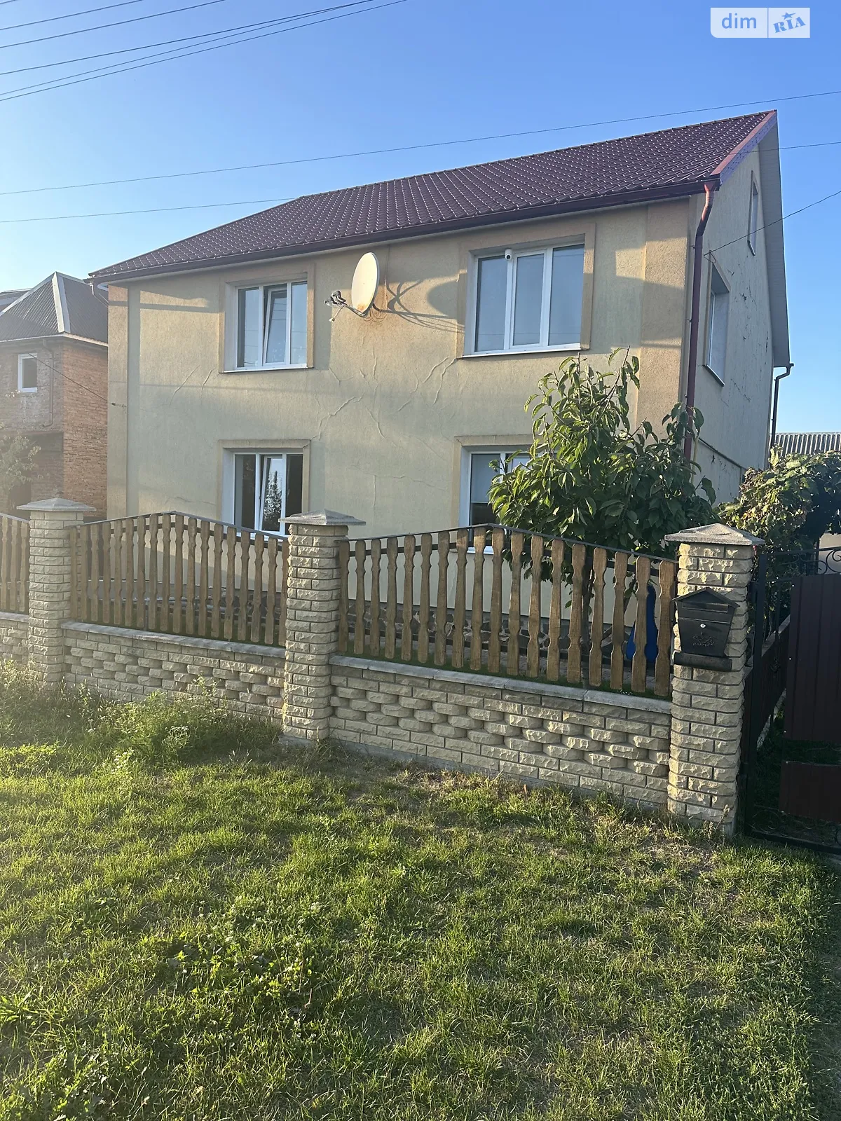 Продається будинок 2 поверховий 240 кв. м з ділянкою, цена: 140000 $ - фото 1