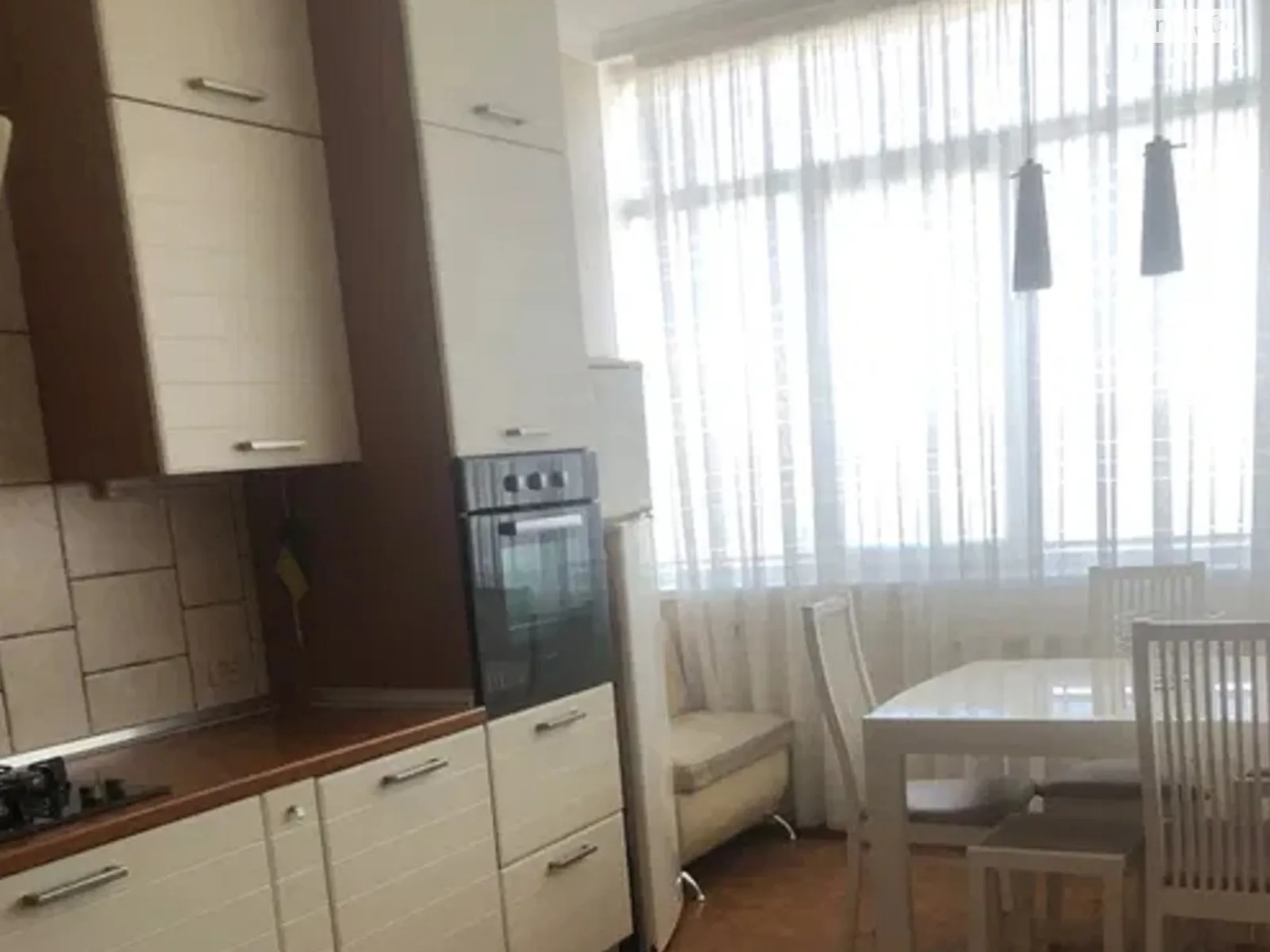 Продается 3-комнатная квартира 103.9 кв. м в Одессе, ул. Палубная, 9/4 - фото 1