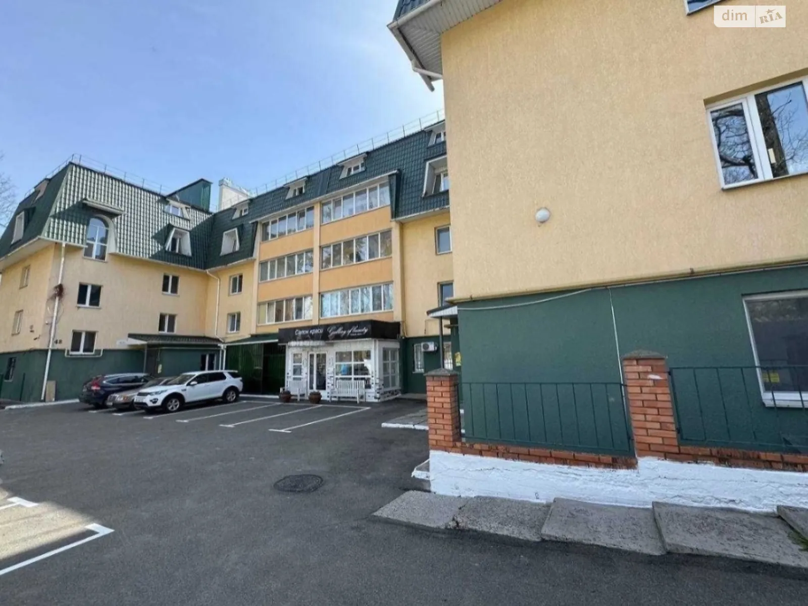 Продается помещения свободного назначения 80 кв. м в 4-этажном здании, цена: 80000 $ - фото 1
