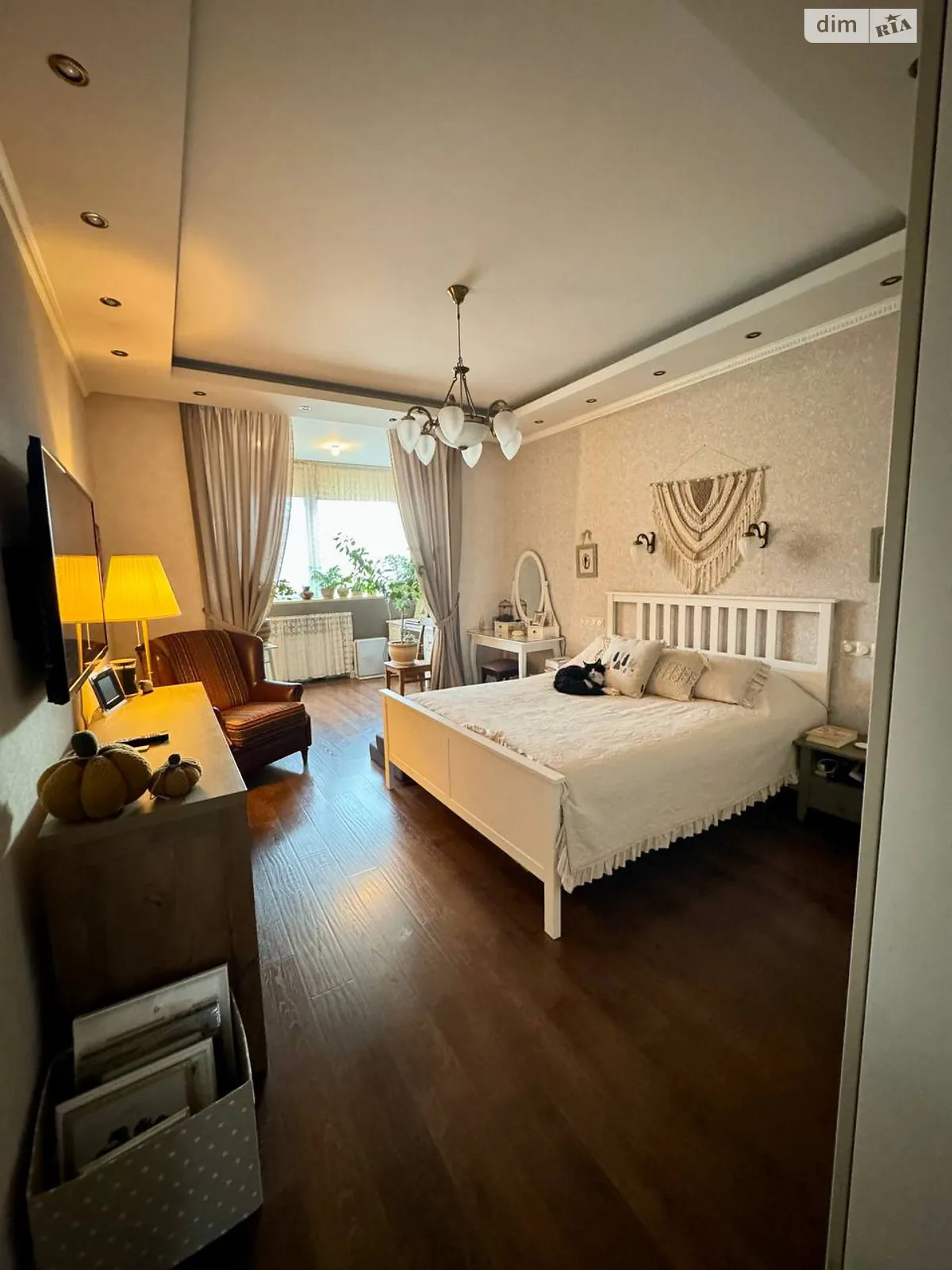 Продається 4-кімнатна квартира 113 кв. м у Дніпрі, вул. Сонячна Набережна(Малиновського Маршала), 48А - фото 1