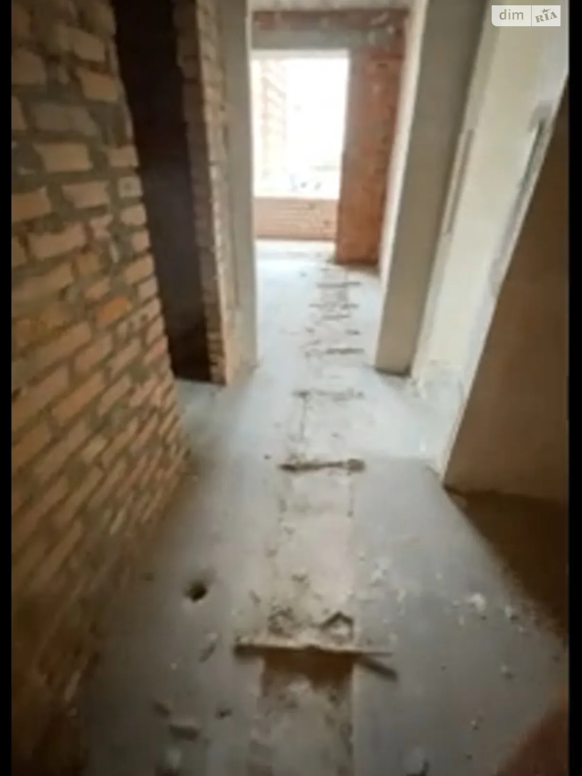 Продается 2-комнатная квартира 38 кв. м в Буче, ул. Ивана Кожедуба, 4В - фото 1