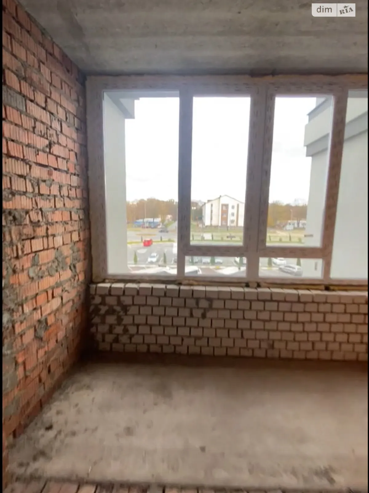 Продается 1-комнатная квартира 44 кв. м в Буче, ул. Ивана Кожедуба, 4В - фото 1