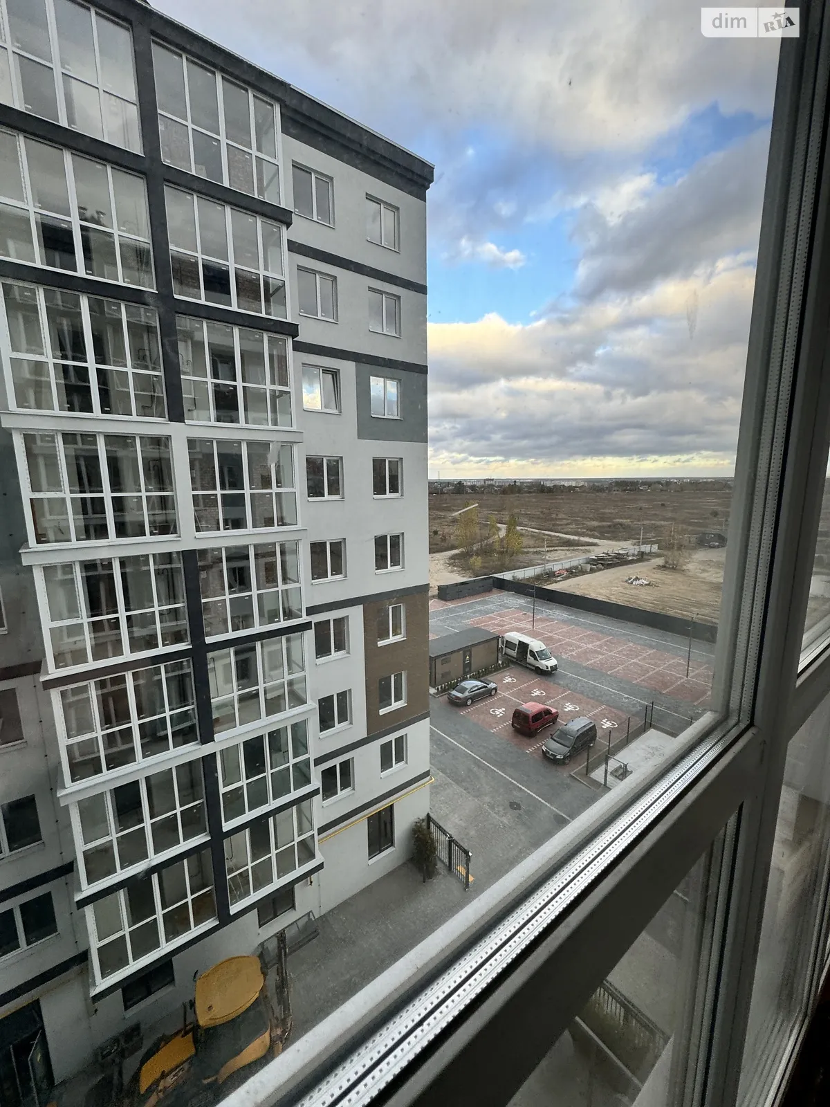 Продається 1-кімнатна квартира 41.3 кв. м у Бучі, вул. Бориса Гмирі, 7 - фото 1