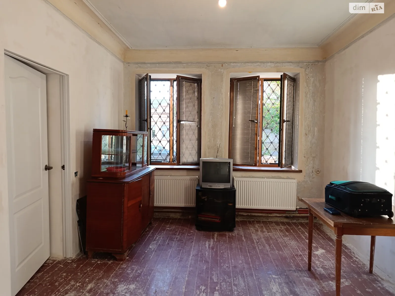 Продается 3-комнатная квартира 62.4 кв. м в Николаеве, ул. Корабелов - фото 1