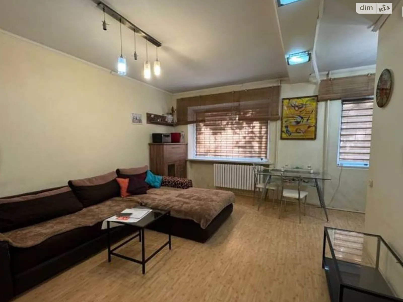 Продается 2-комнатная квартира 45 кв. м в Одессе, ул. Академика Филатова - фото 1
